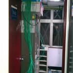 辦公室所有"網路"集中於機房內專線到底，任何線路無節點與接點